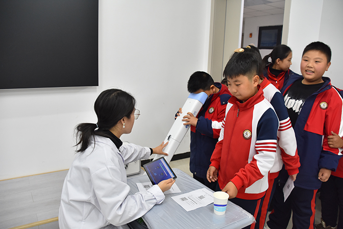 筛查1.jpg 筛查1.jpg